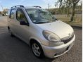 TOYOTA VERSO 2001 - 1
