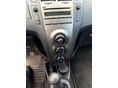 TOYOTA YARIS 2009/7 - 7