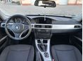 BMW 318 2009/6 - 10