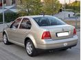 VOLKSWAGEN BORA 2006 - 6