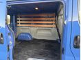 RENAULT TRAFIC 2014/6 - 9
