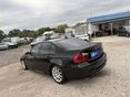 BMW 330 2006/12 - 3