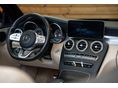 MERCEDES-BENZ C 300 2020/8 - 9