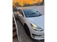 TESLA MODEL 3 2020/3 - 4