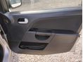 FORD FIESTA 2004/6 - 12