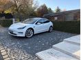 TESLA MODEL 3 2022/3 - 10