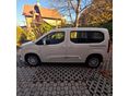 TOYOYTA