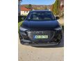 AUDI Q4 2023/12 - 9