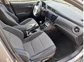 TOYOTA AURIS 2018/12 - 9