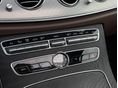 MERCEDES-BENZ E 220 2021/3 - 18