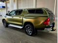 TOYOTA HILUX 2022/10 - 6
