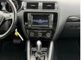 VOLKSWAGEN JETTA 2018/8 - 11