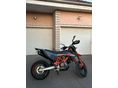 KTM 690 SMC 2022/5 - 6