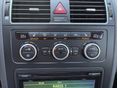 VOLKSWAGEN TOURAN 2013 - 10