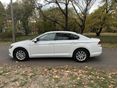 VOLKSWAGEN PASSAT 2017/9 - 8