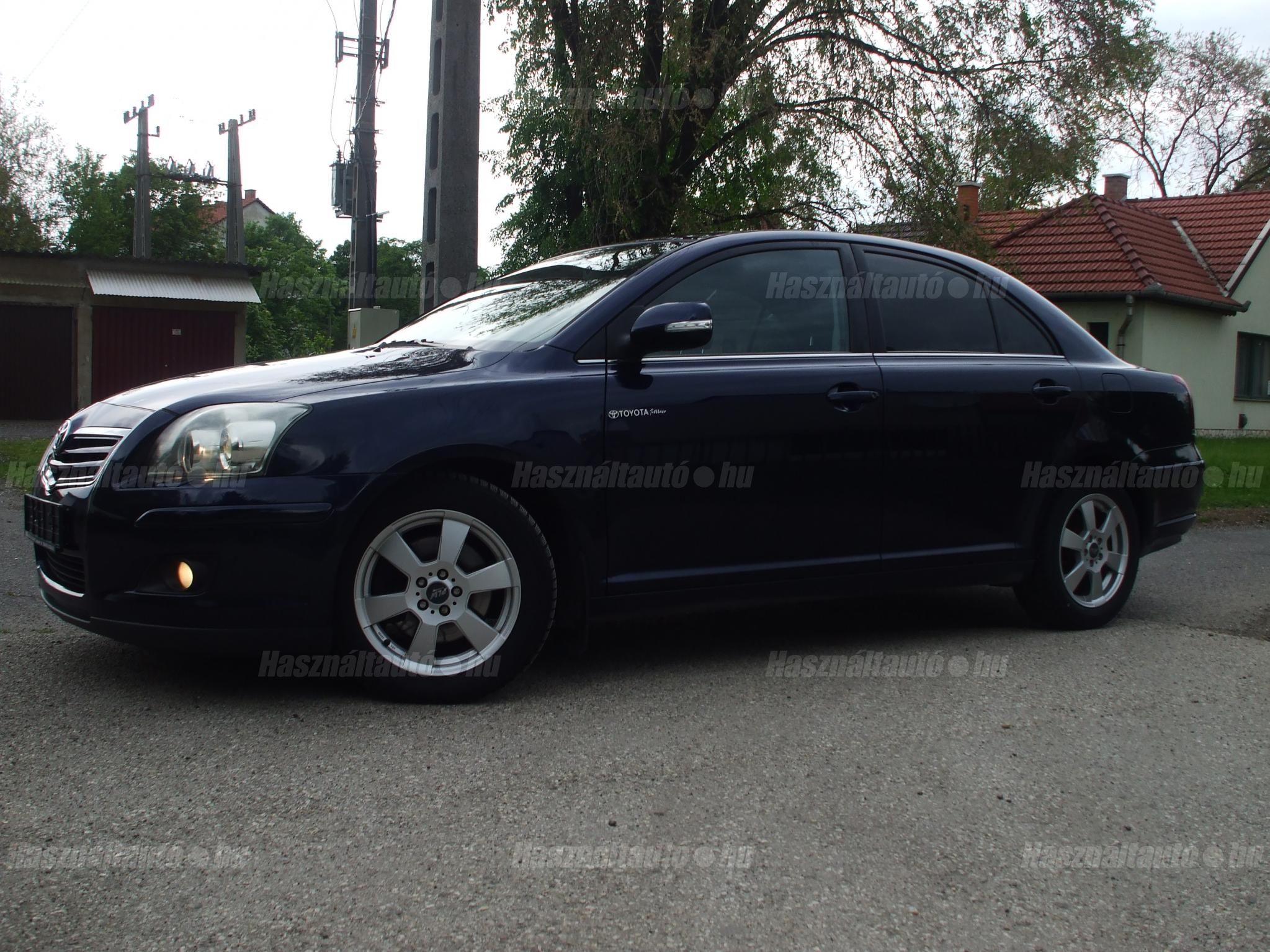 TOYOTA AVENSIS 2008/3 - 1