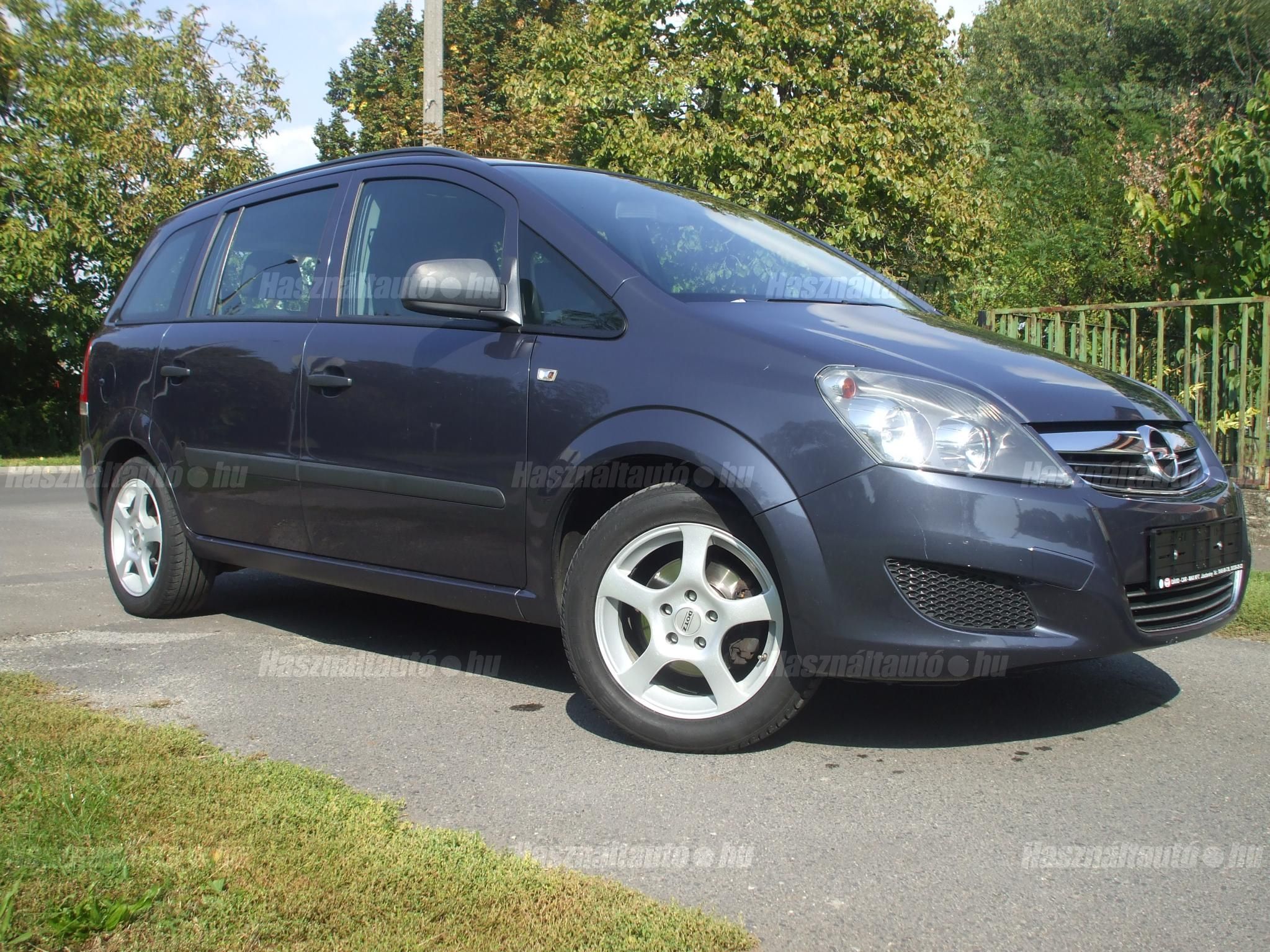 OPEL ZAFIRA 2010/9 - 1