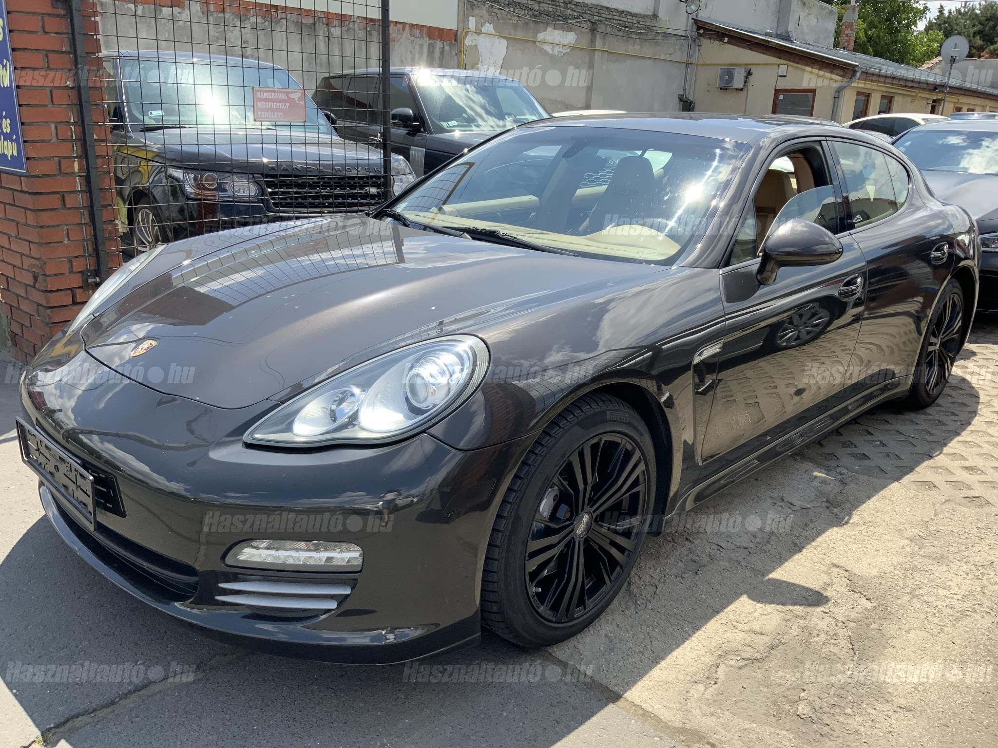 PORSCHE PANAMERA 2011/2 - 1