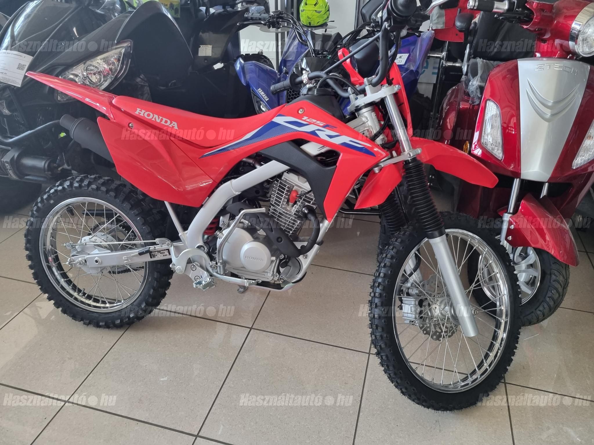 HONDA CRF 125 F 2025 - 1