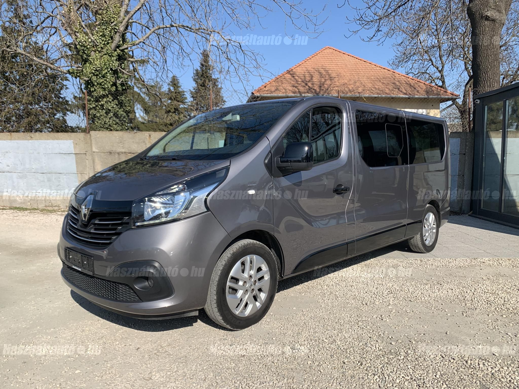RENAULT TRAFIC 2018/7 - 1