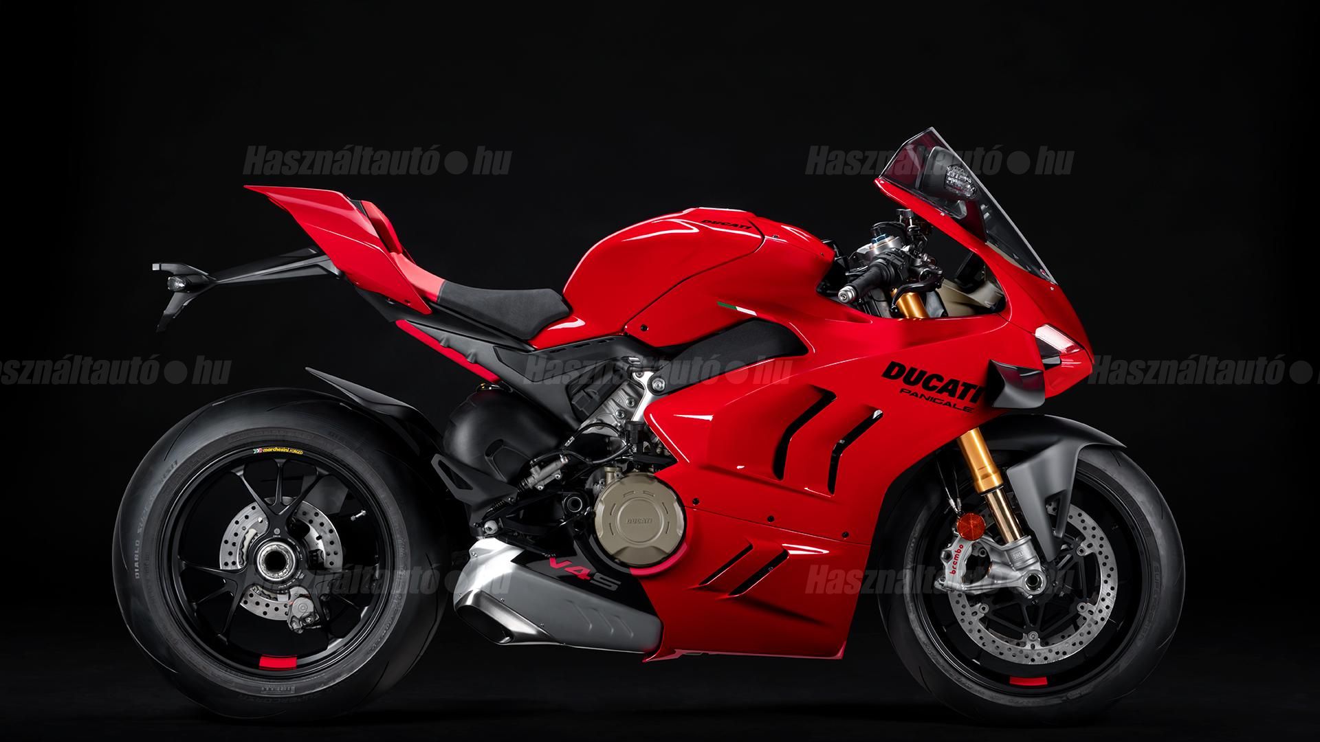 DUCATI PANIGALE V4 2023 - 1