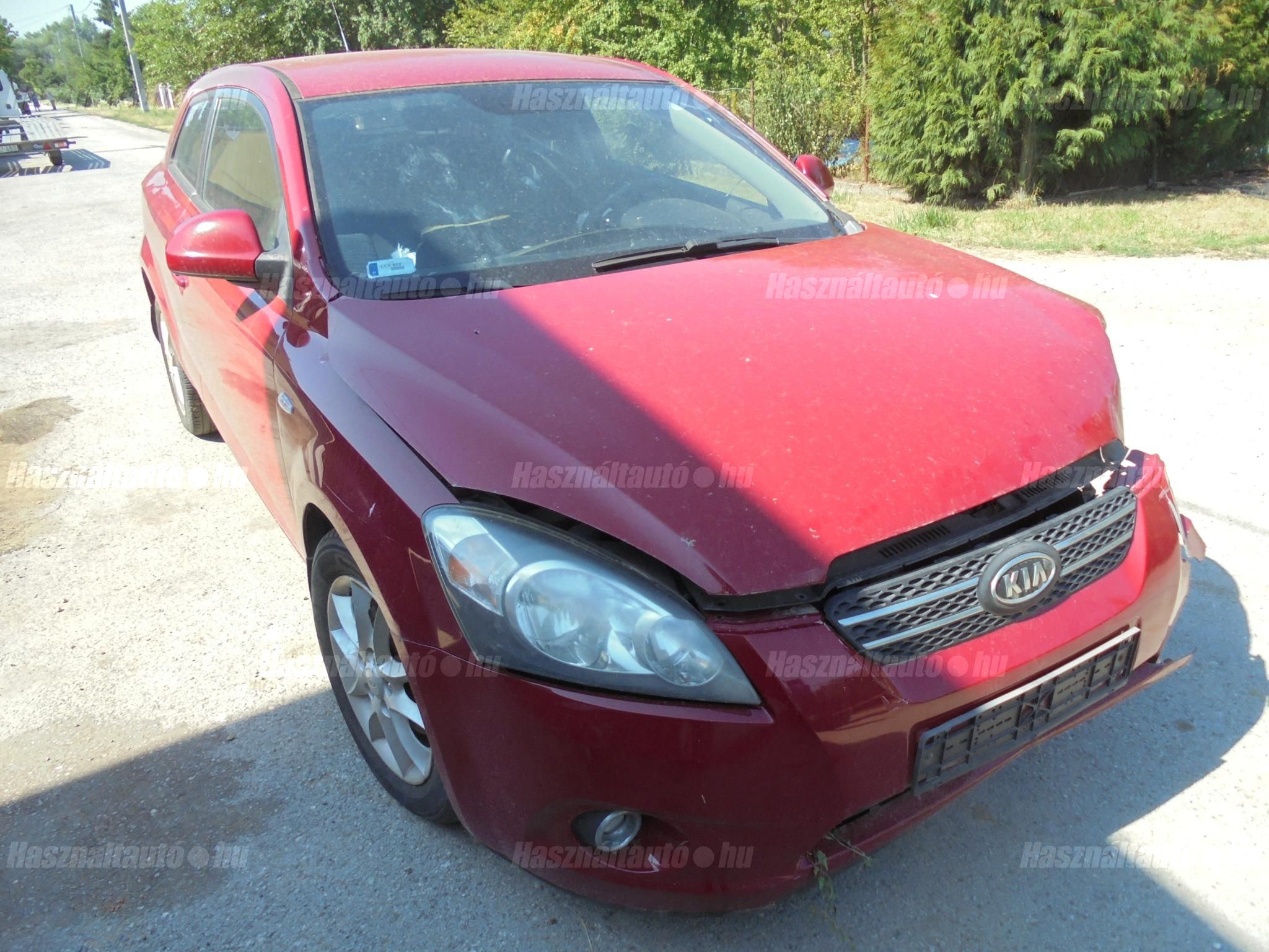 KIA CEE'D 2008/4 - 1