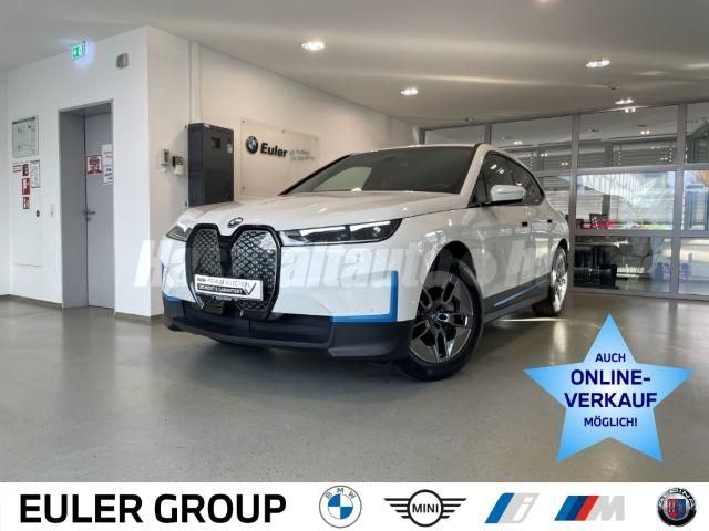 BMW IX 2021/8 - 1