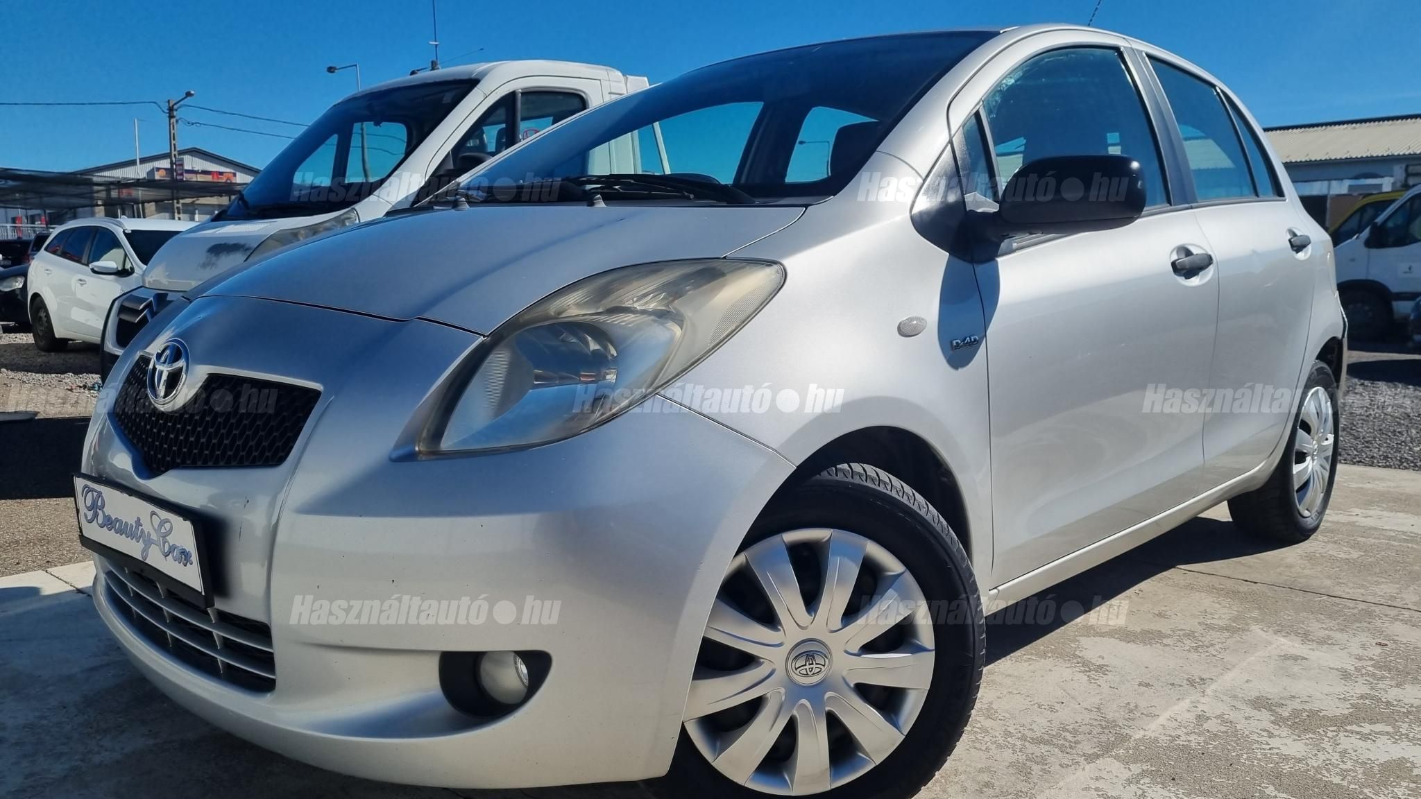 TOYOTA YARIS 2008/7 - 1