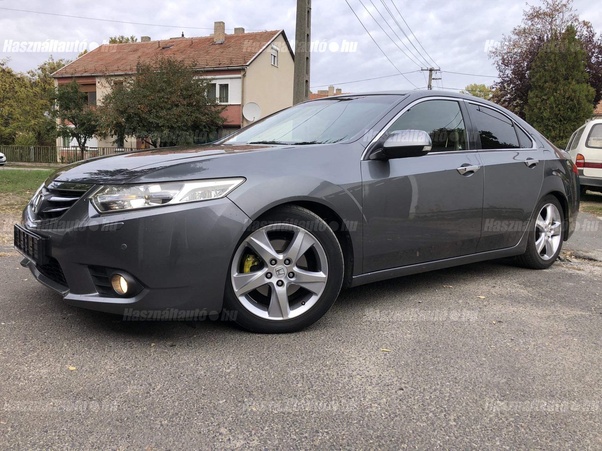 HONDA ACCORD 2012/9 - 1