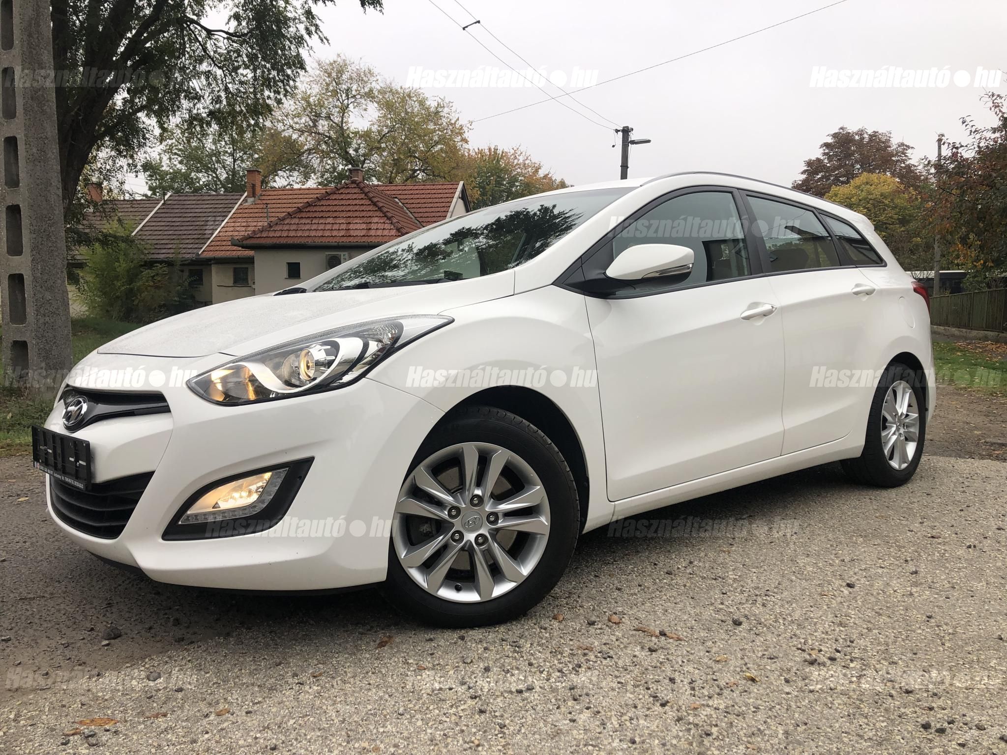 HYUNDAI I30 2014/2 - 1