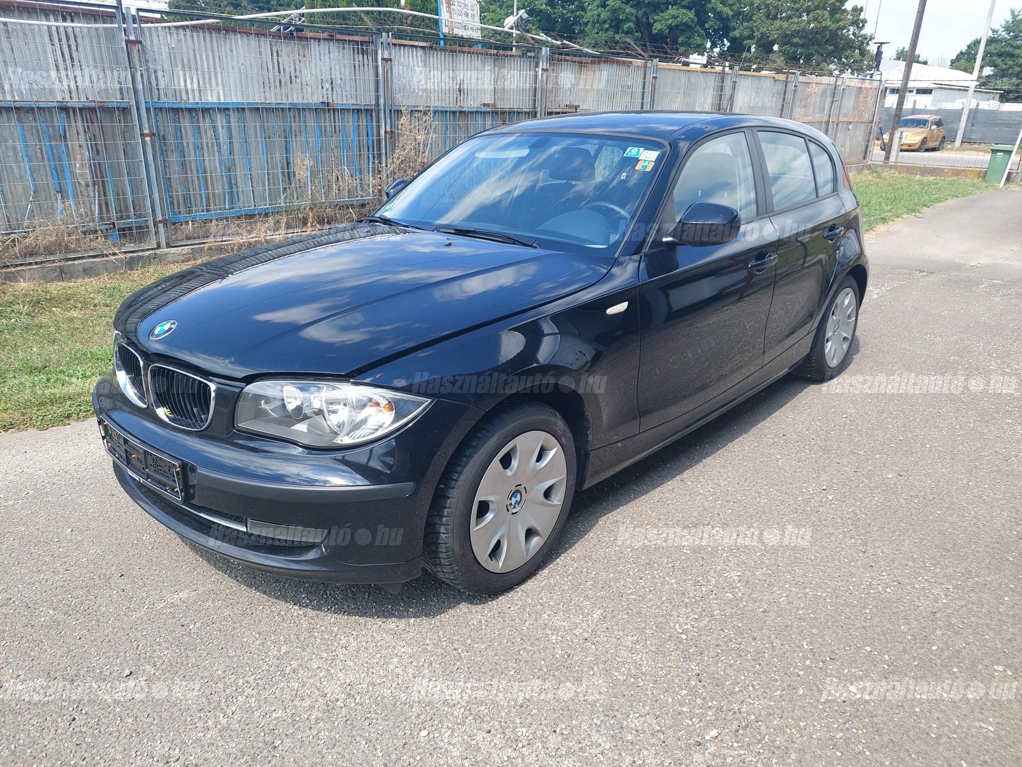 BMW 120 2010/10 - 1