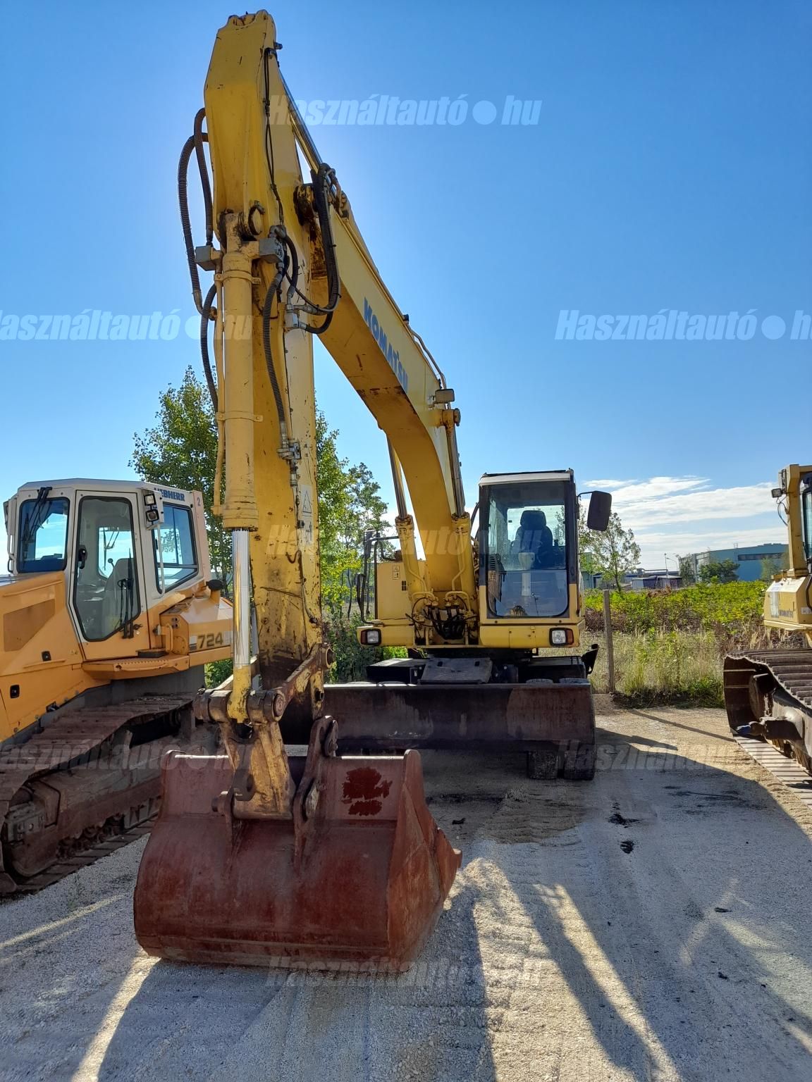 KOMATSU 2006 - 1