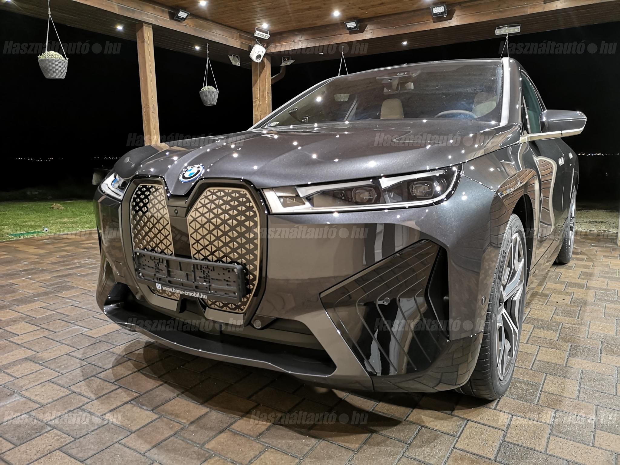 BMW IX 2022/8 - 1