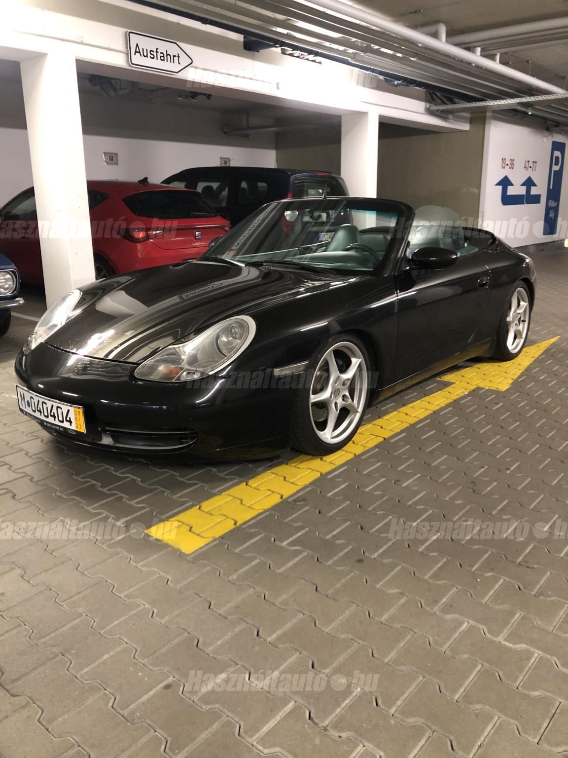 PORSCHE 911 2000 - 1