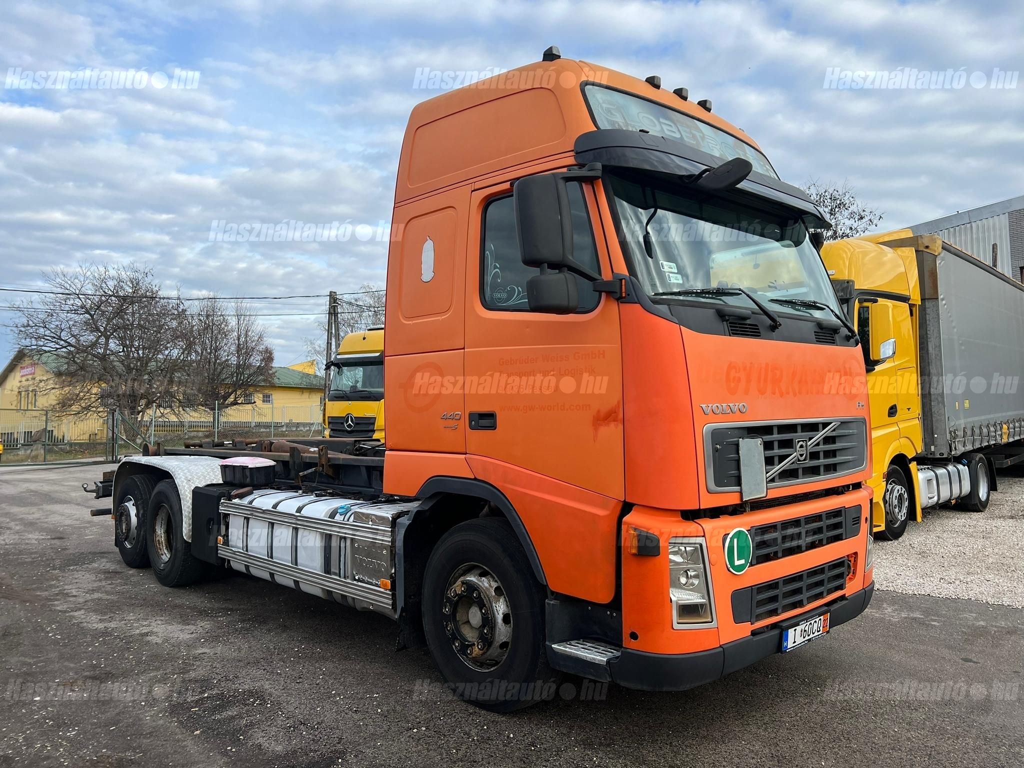 VOLVO 2006/7 - 1