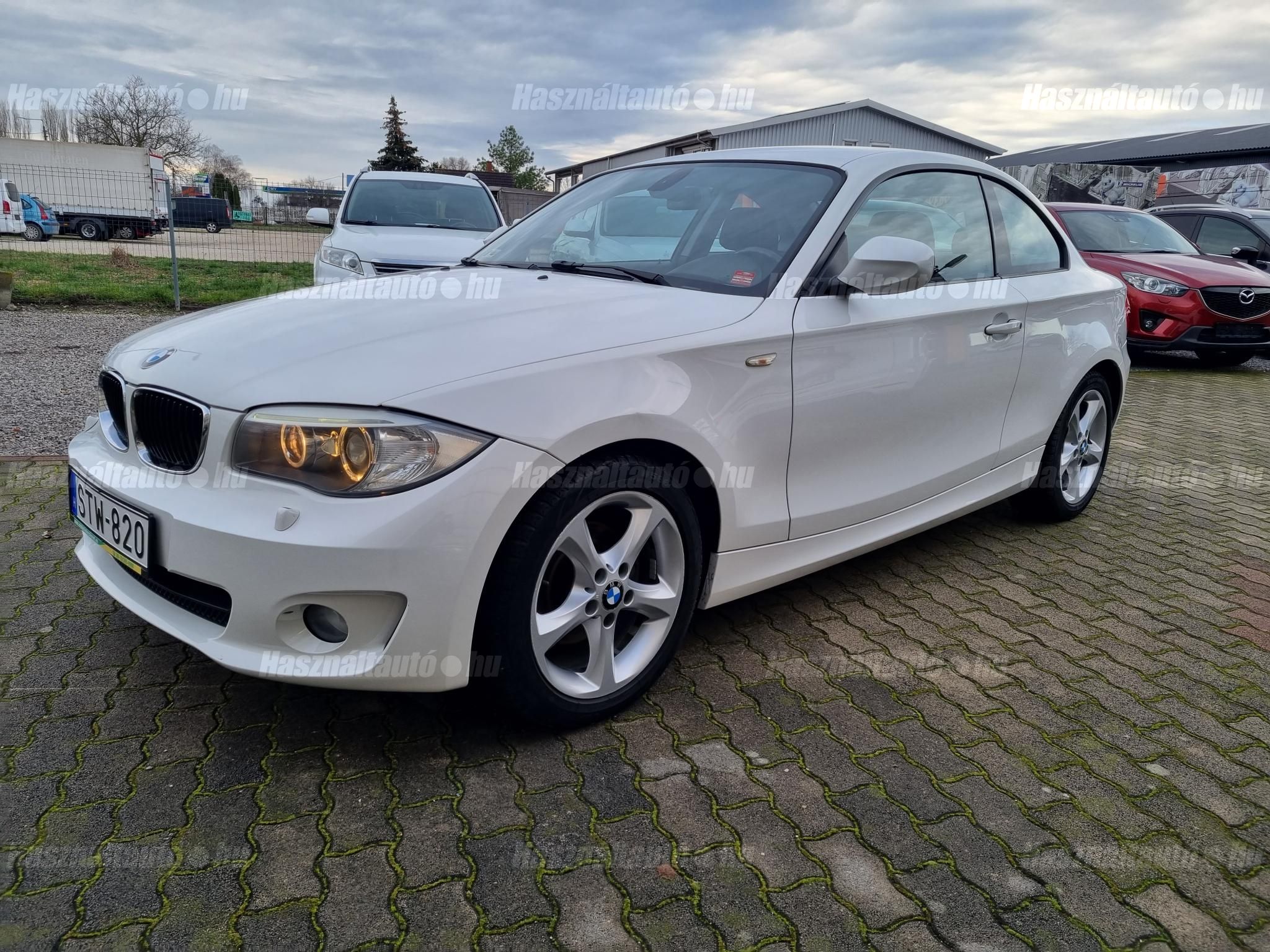 BMW 118 2012/6 - 1