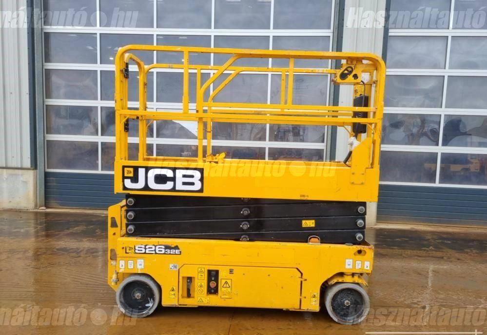 JCB 2018/6 - 1