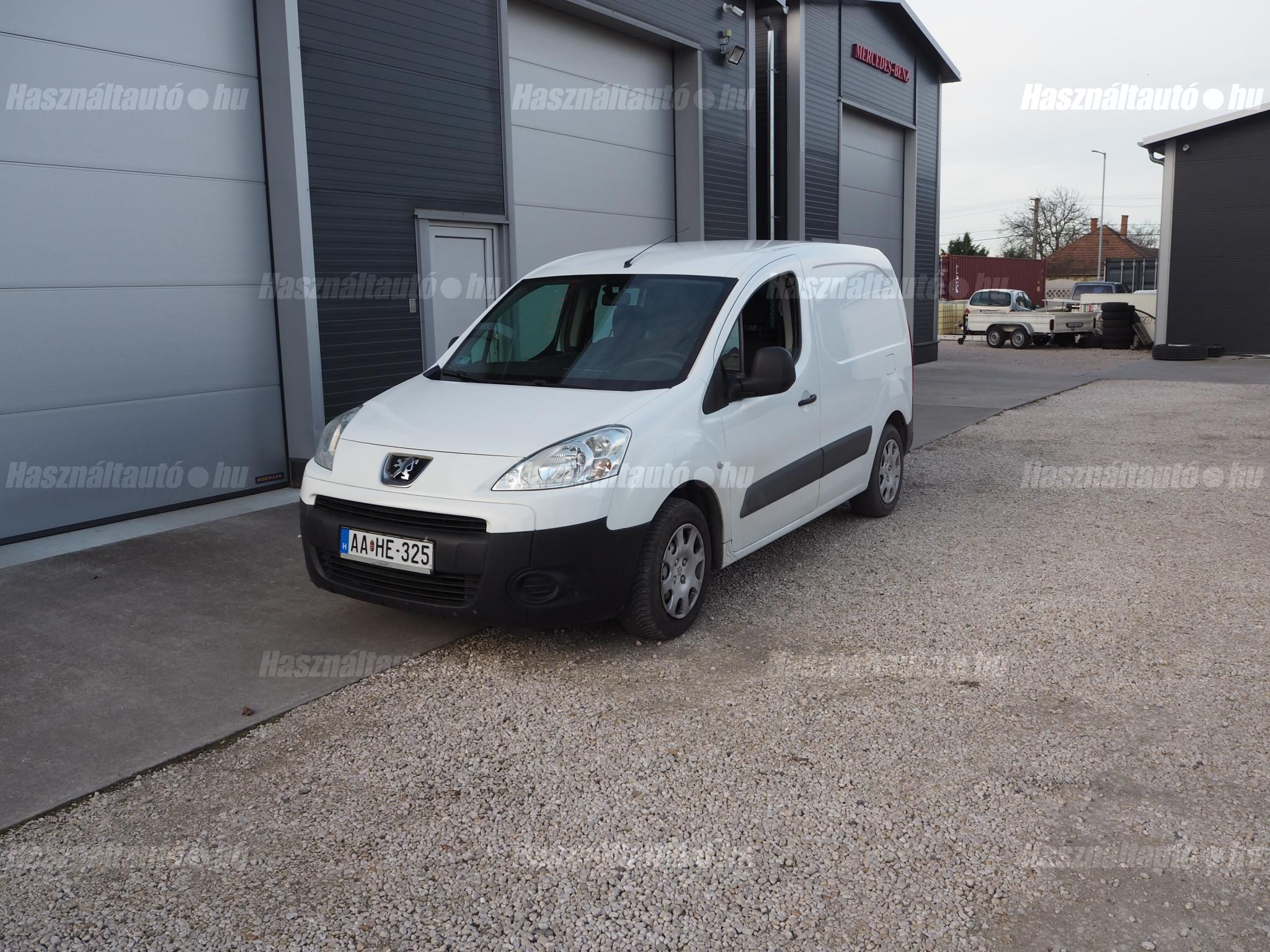 PEUGEOT PARTNER 2010/5 - 1