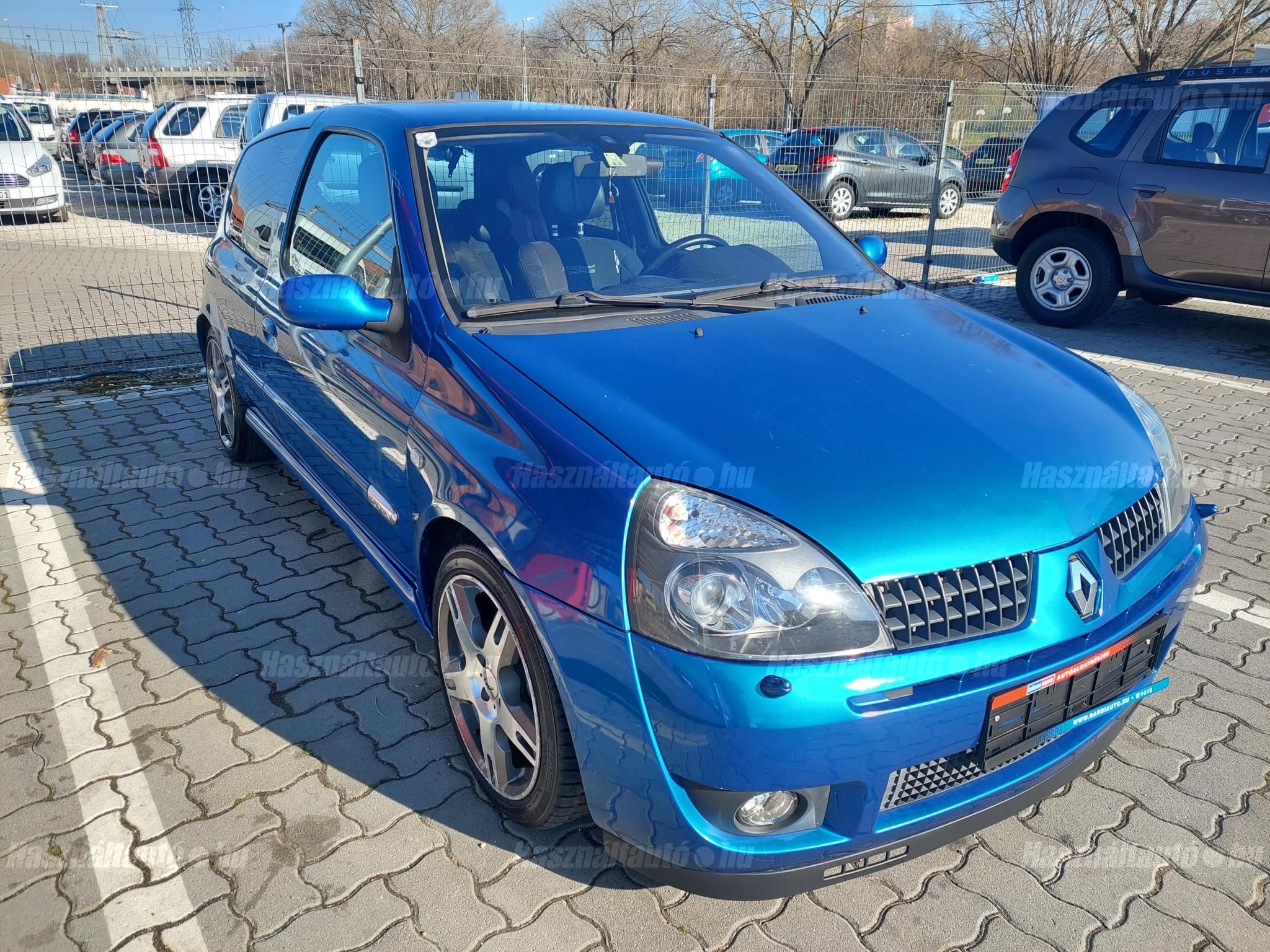 RENAULT CLIO 2003/10 - 1
