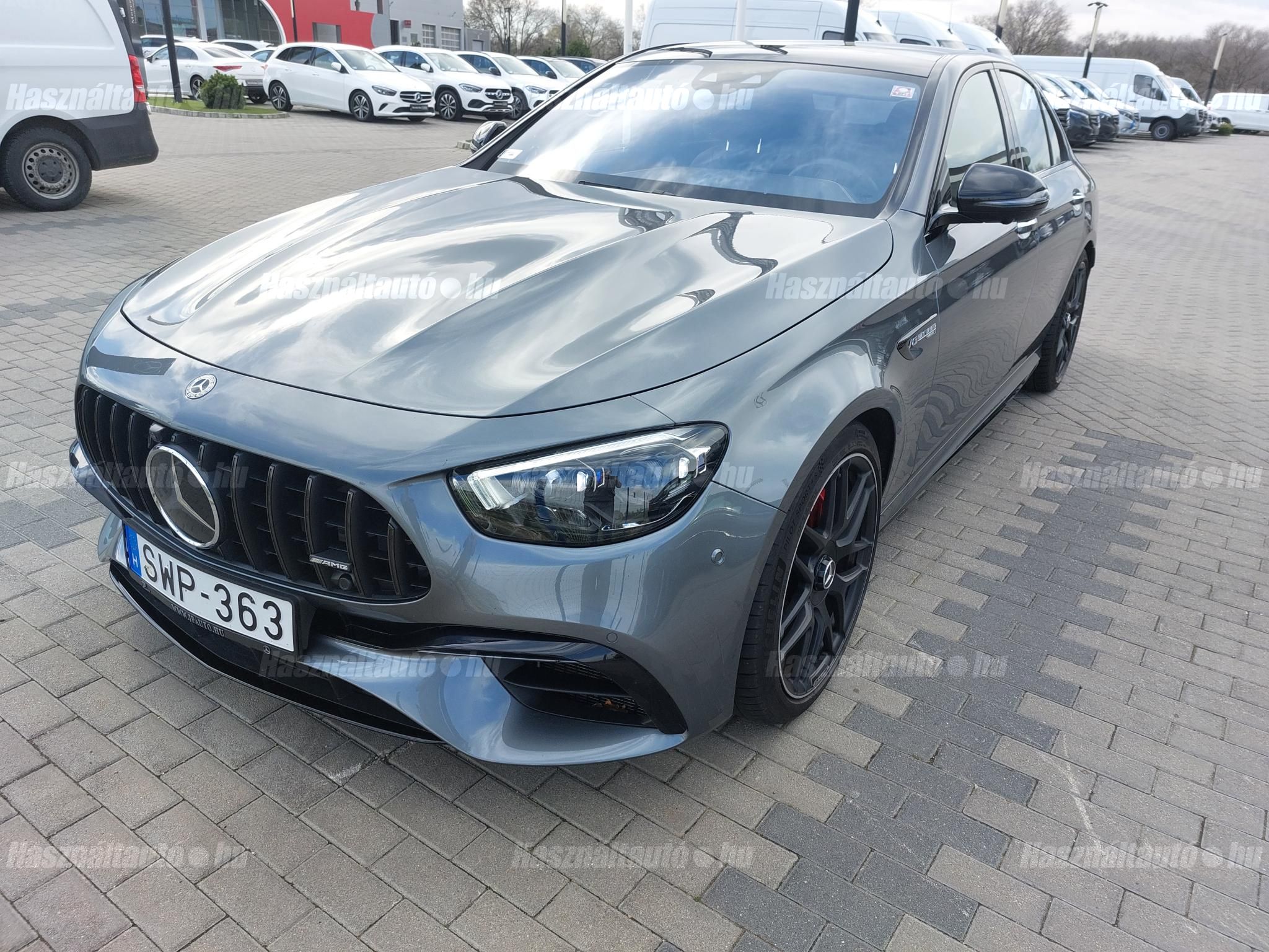 MERCEDES-AMG E 63 2021/8 - 1
