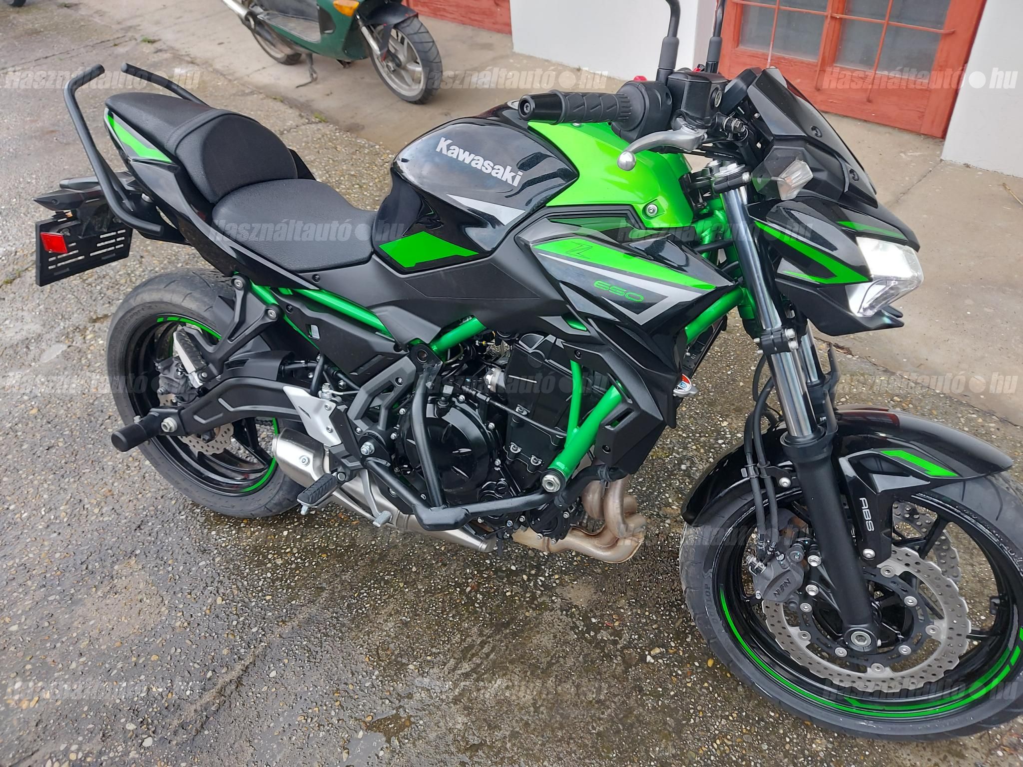 KAWASAKI Z 650 2022/8 - 1