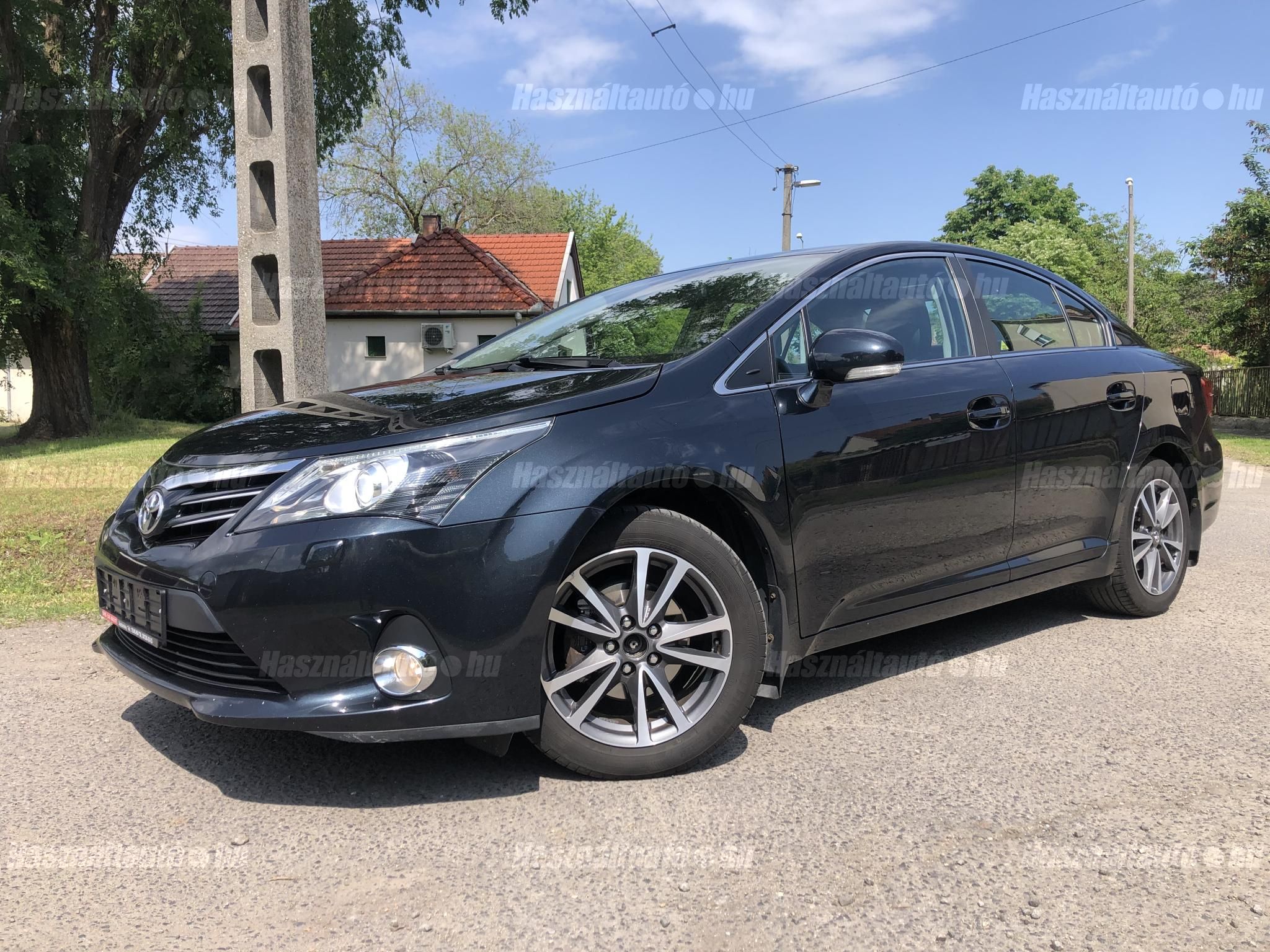 TOYOTA AVENSIS 2014/1 - 1