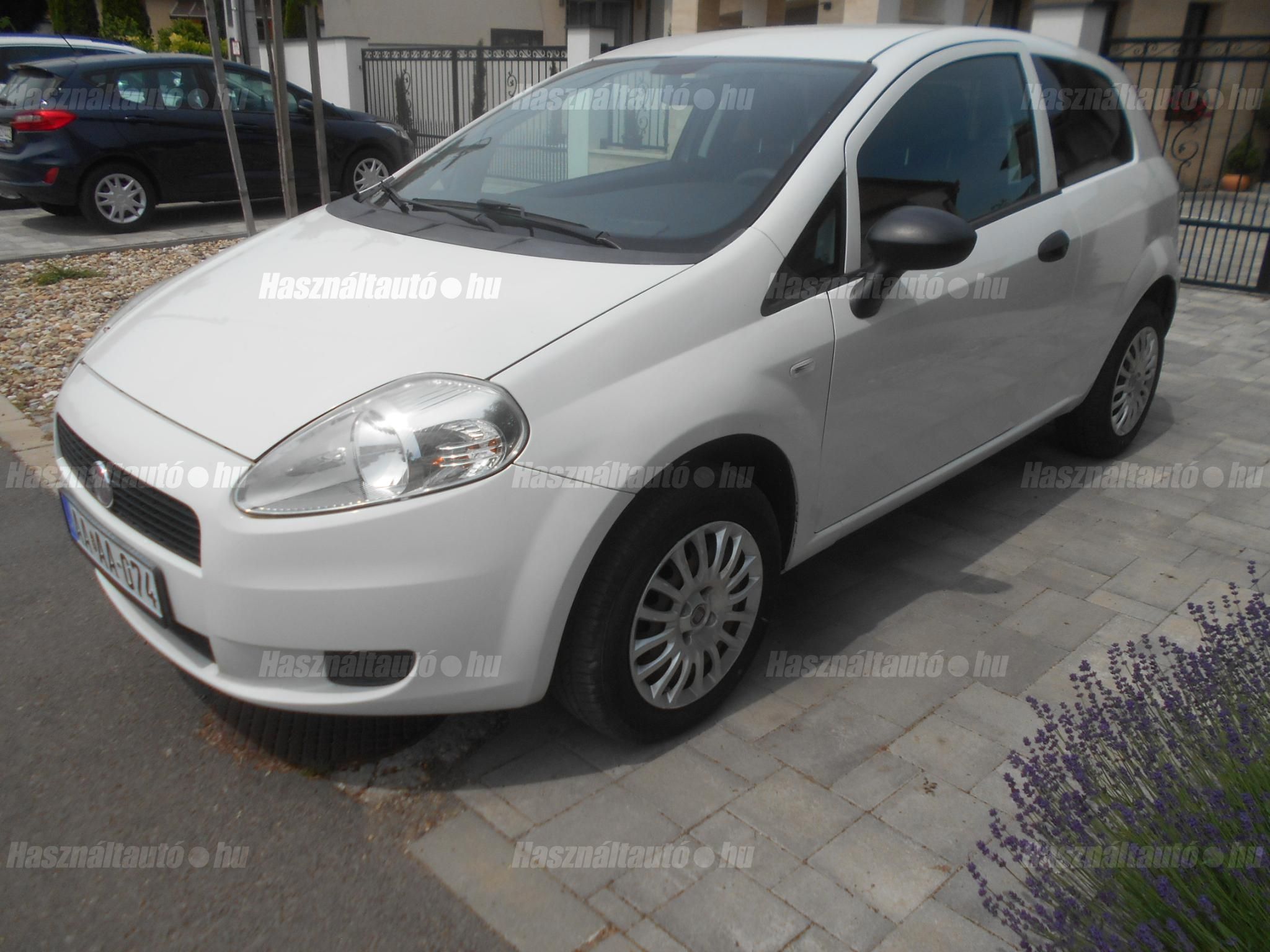 FIAT PUNTO 2012/10 - 1