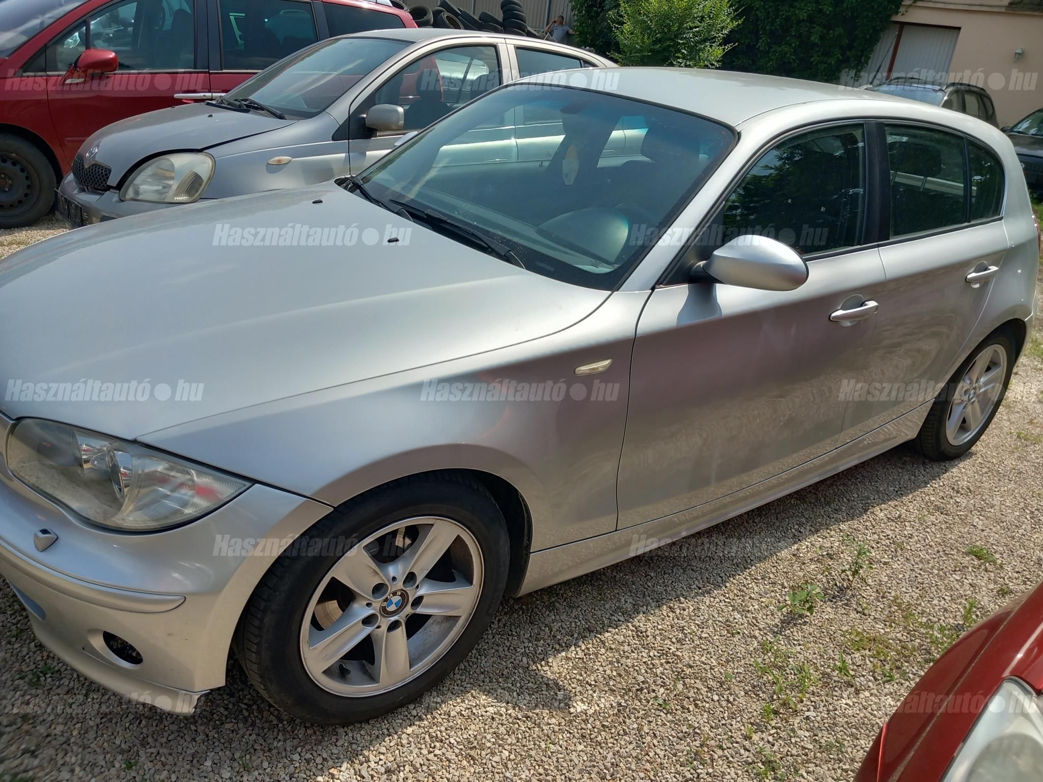 BMW 120 2004/12 - 1