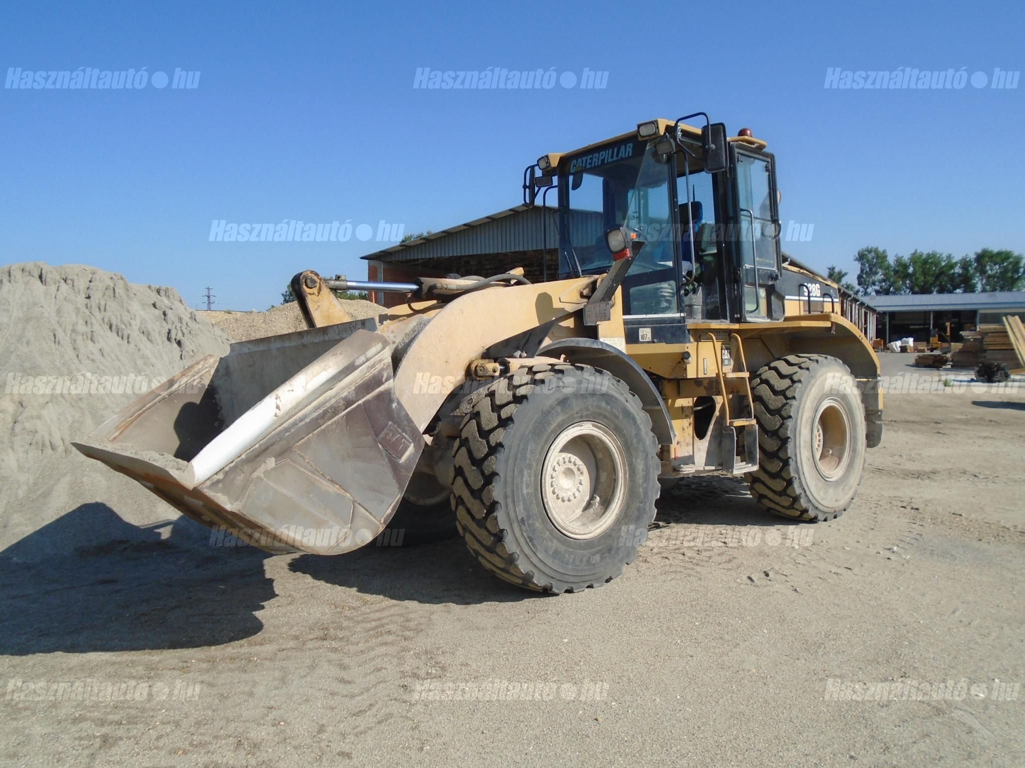 CATERPILLAR 2003/5 - 1