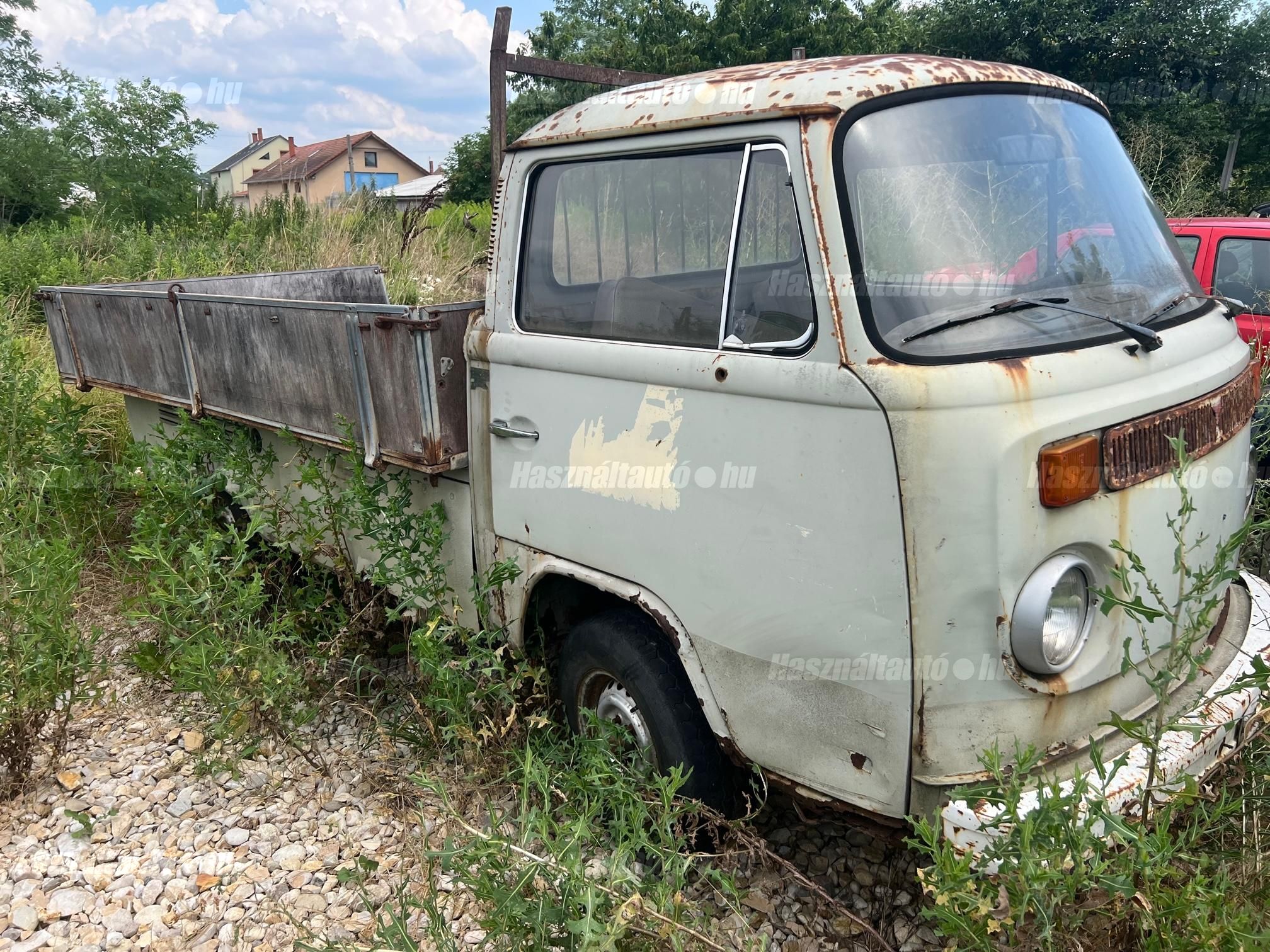 VOLKSWAGEN TRANSPORTER T2 1976 - 1