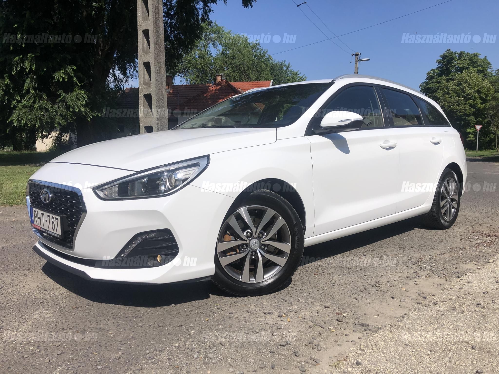 HYUNDAI I30 2019/1 - 1