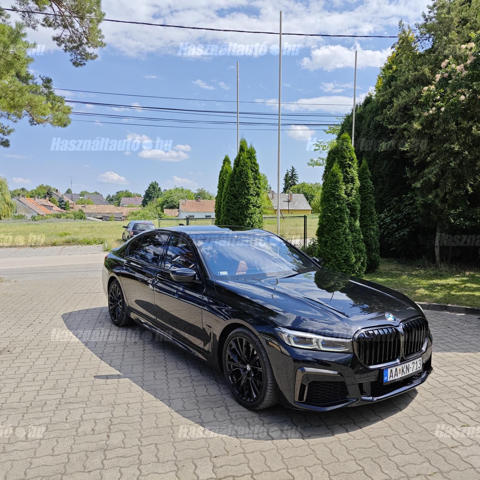 BMW 740 2022/5 - 1