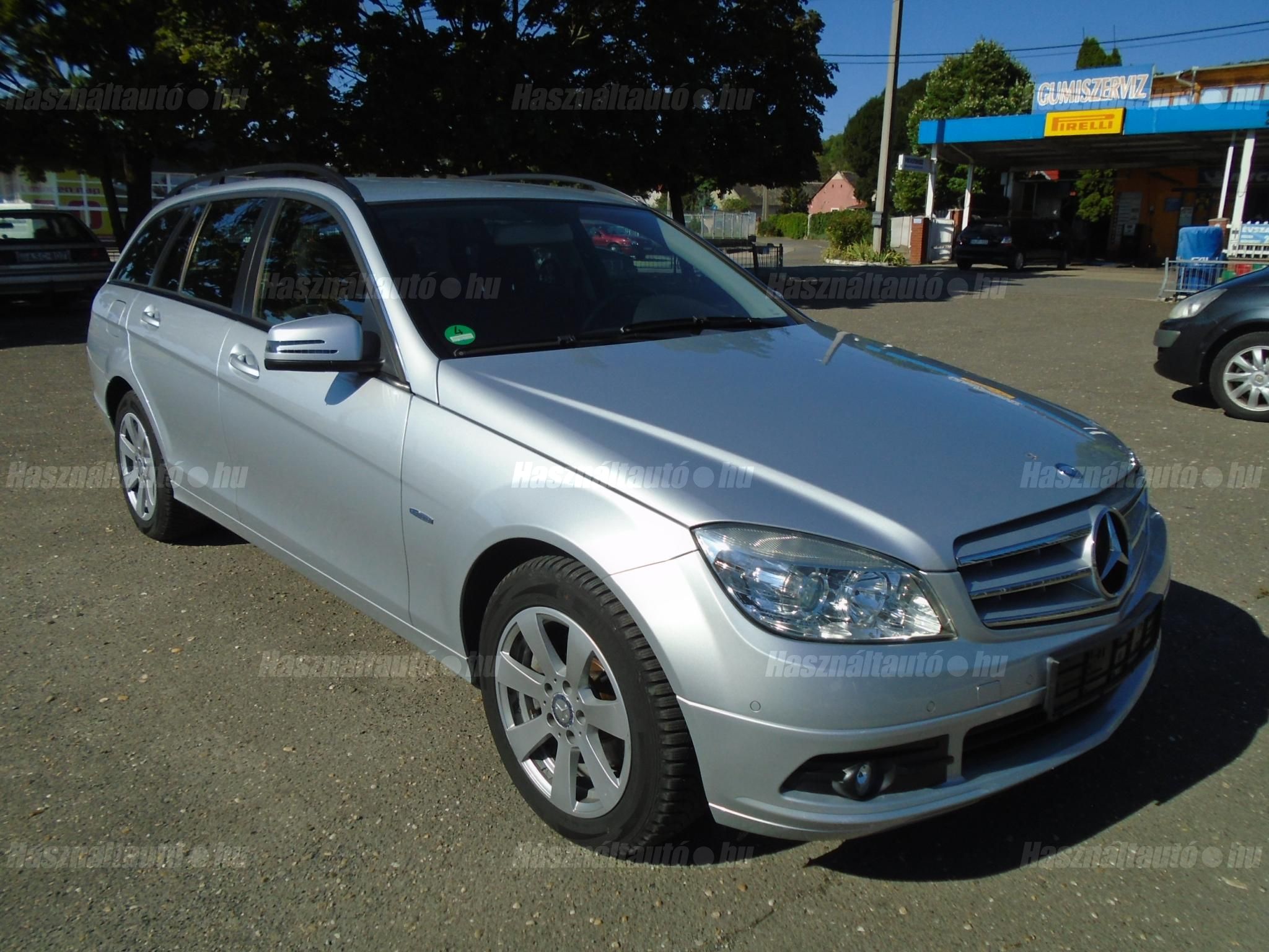 MERCEDES-BENZ C 200 2010/11 - 1