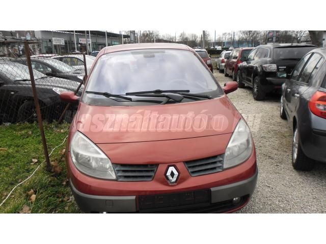 RENAULT GRAND SCENIC 2004/8 - 1